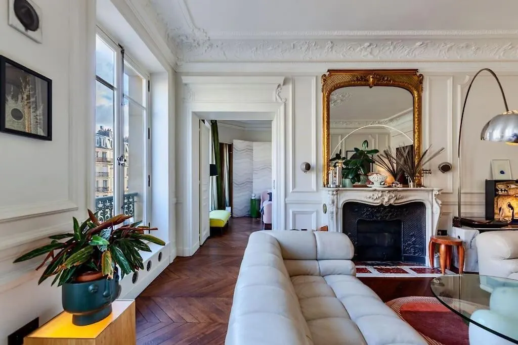 Apartment Lux Art Deco, Voltaire *